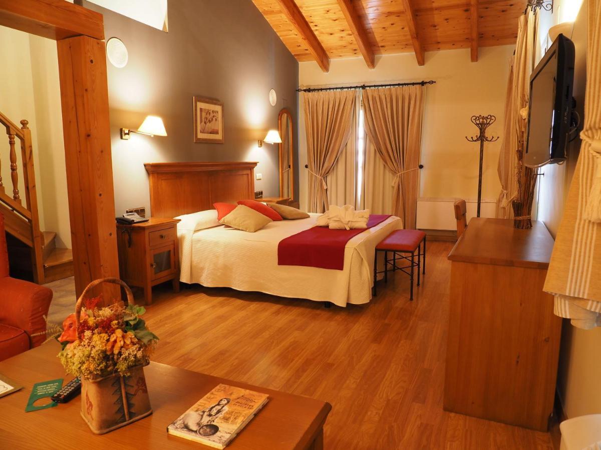 Hotel & Spa Pena Montanesa Aínsa Εξωτερικό φωτογραφία