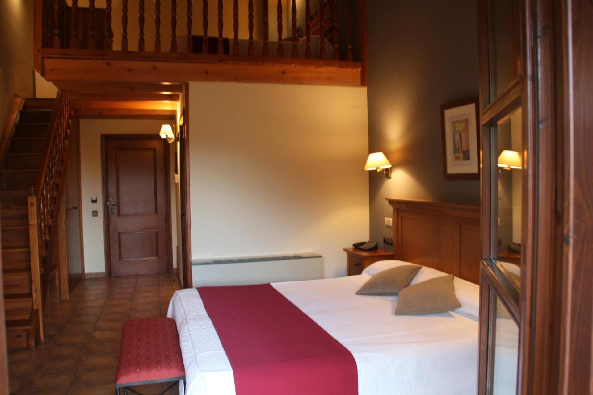 Hotel & Spa Pena Montanesa Aínsa Εξωτερικό φωτογραφία