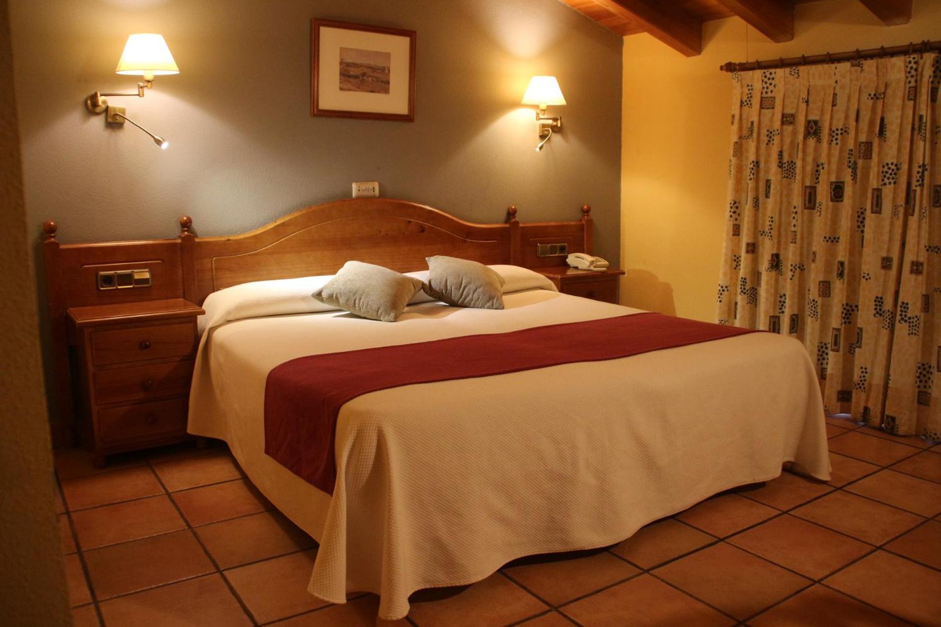 Hotel & Spa Pena Montanesa Aínsa Εξωτερικό φωτογραφία